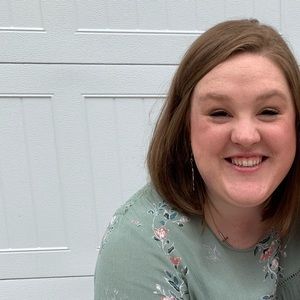 Meet your Posher, Jenn